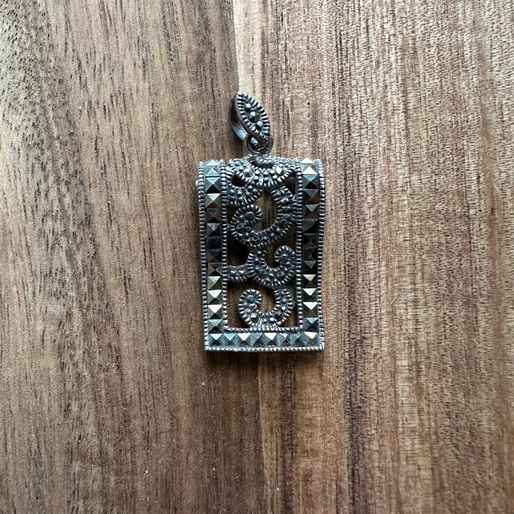 Vintage oxidized Sterling Silver Marcasite Pendant